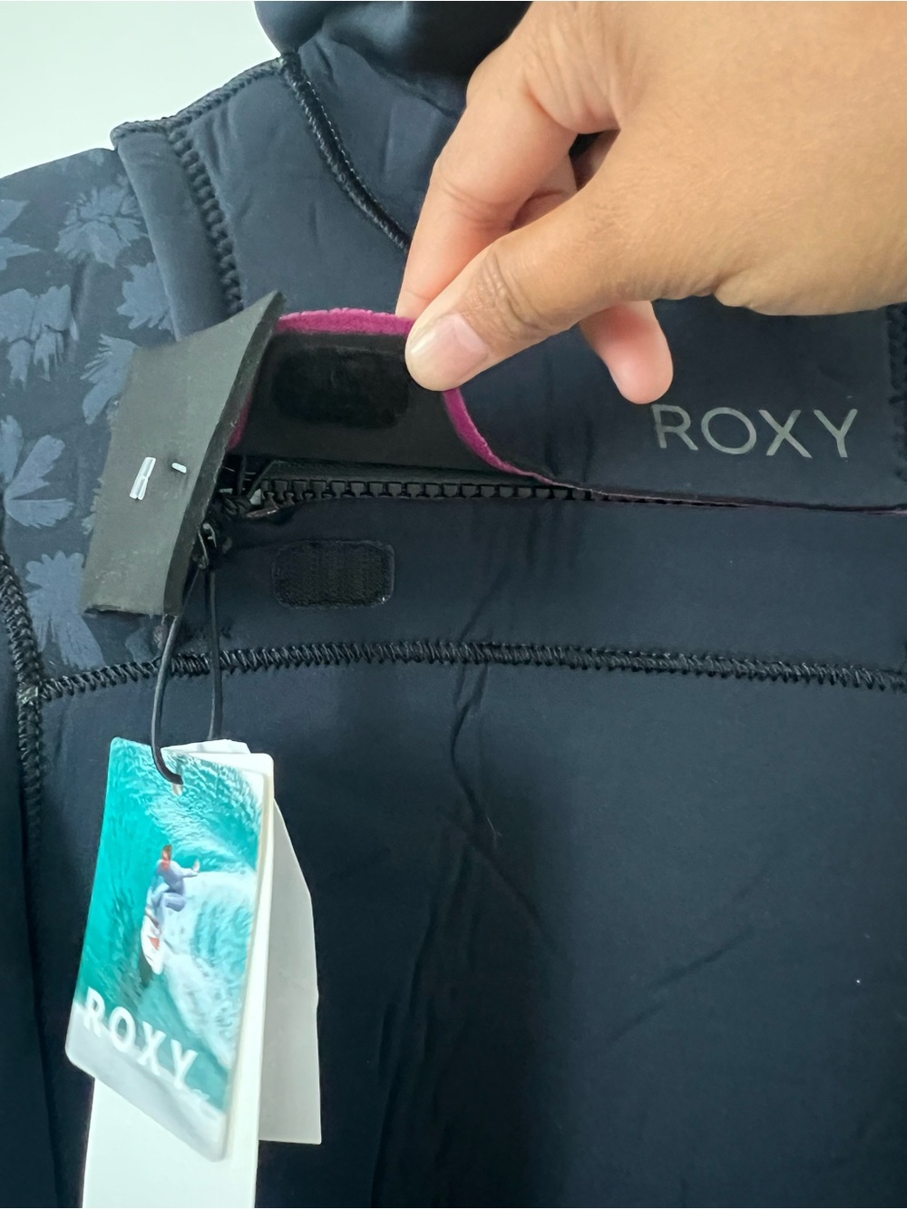 Roxy Hooded Wetsuit 5/4/3mm - Picture 5 of 11